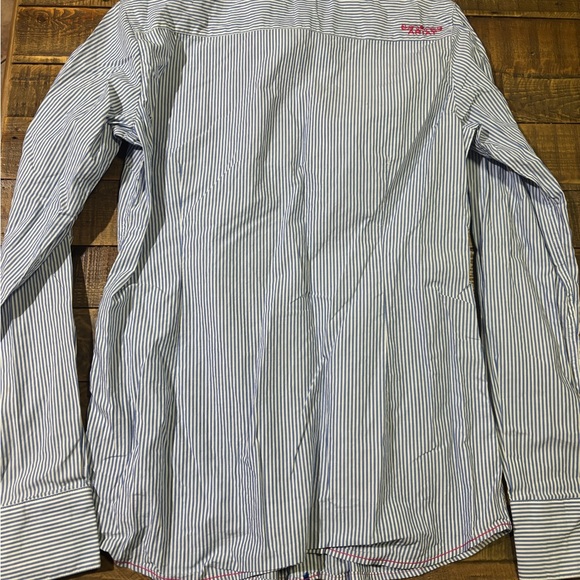 Ariat button up - Picture 3 of 4